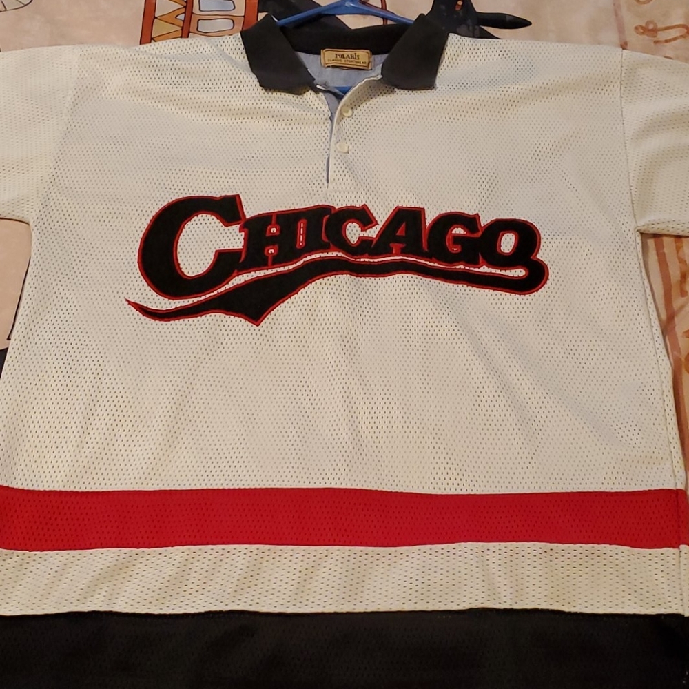 Rare early 90s vintage chicago bulls polo jersey.